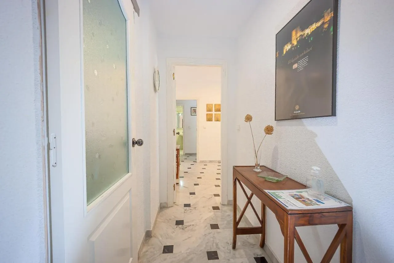 Cinema Apartments La Herradura  España