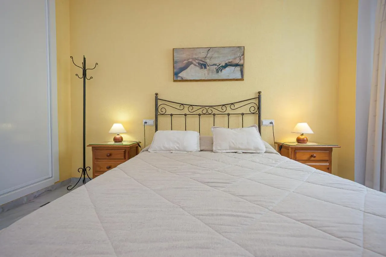 Cinema Apartments La Herradura