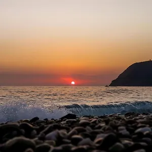 Precioso Cerca Del Mar Con Wifi Y Piscina Apartamento
